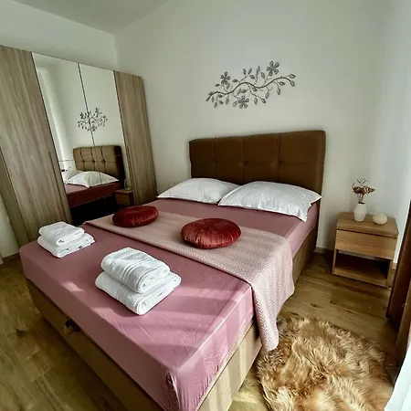 Apartament Dianna *
