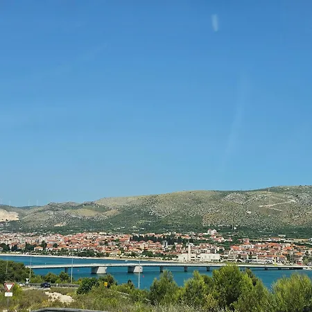 Διαμέρισμα Dianna Kaštela